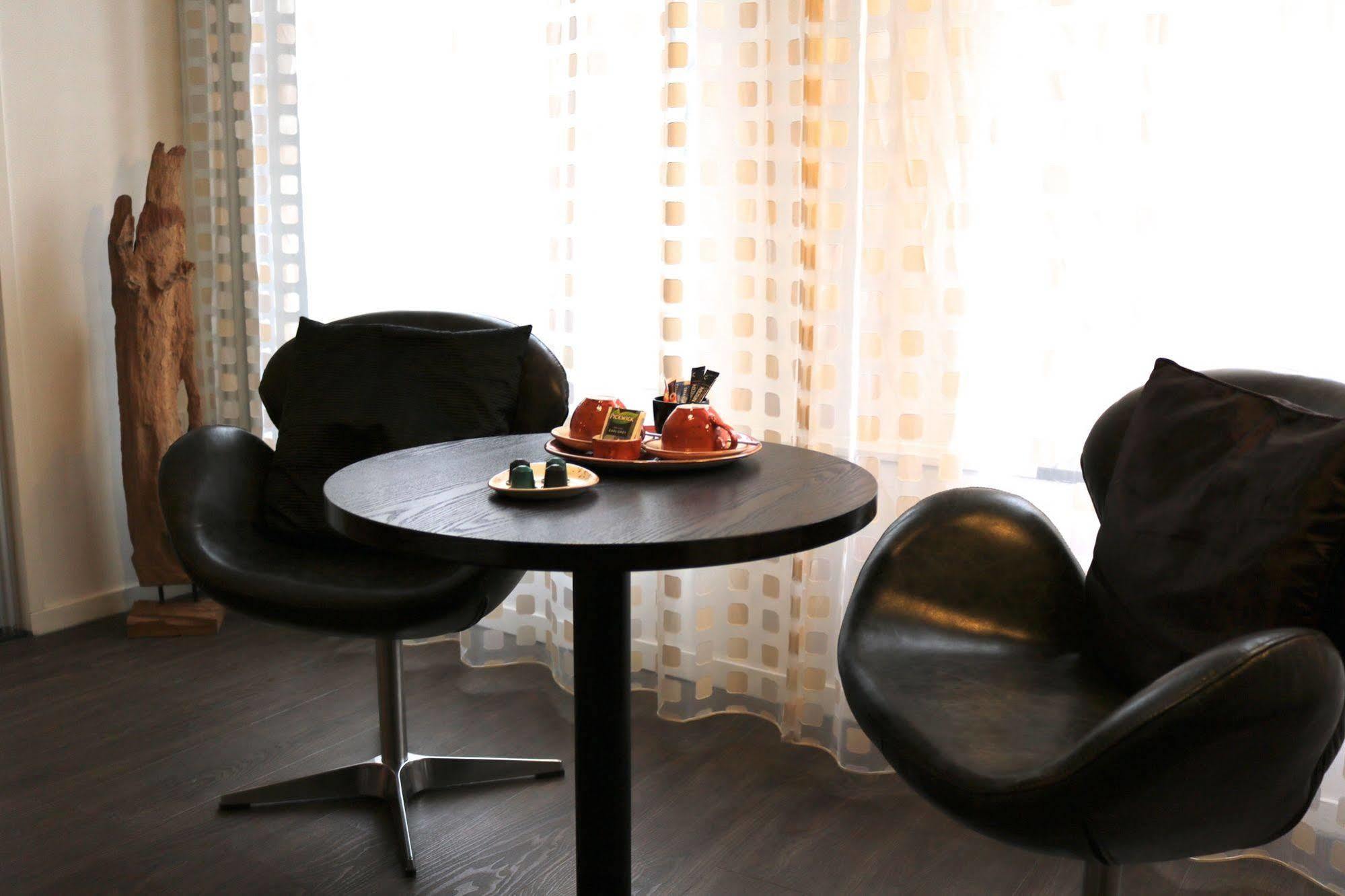 Saillant Hotel Maastricht City Centre - Auping Hotel Partner ภายนอก รูปภาพ