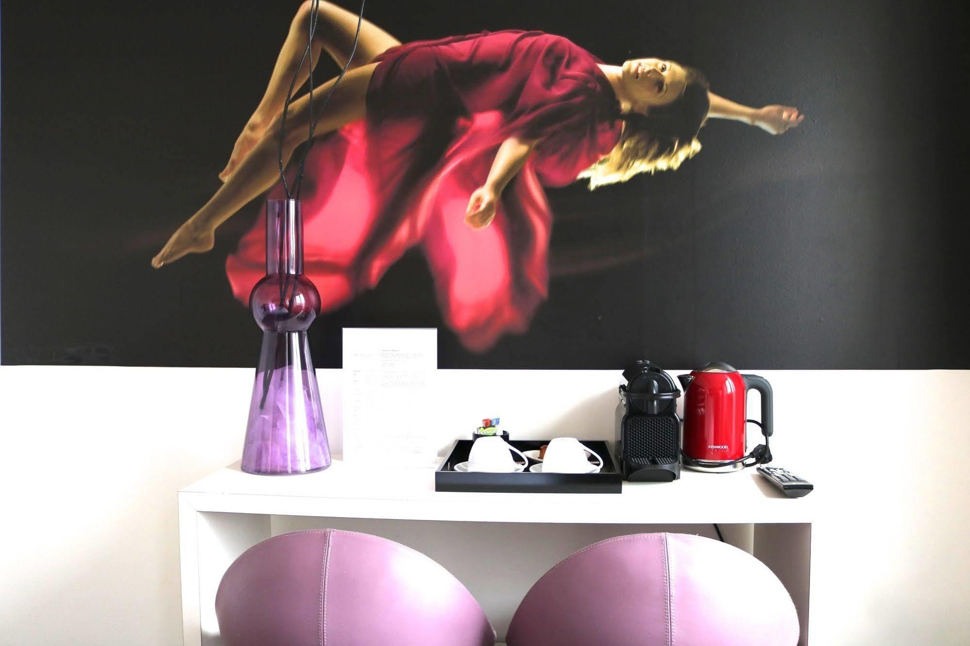 Saillant Hotel Maastricht City Centre - Auping Hotel Partner ภายนอก รูปภาพ