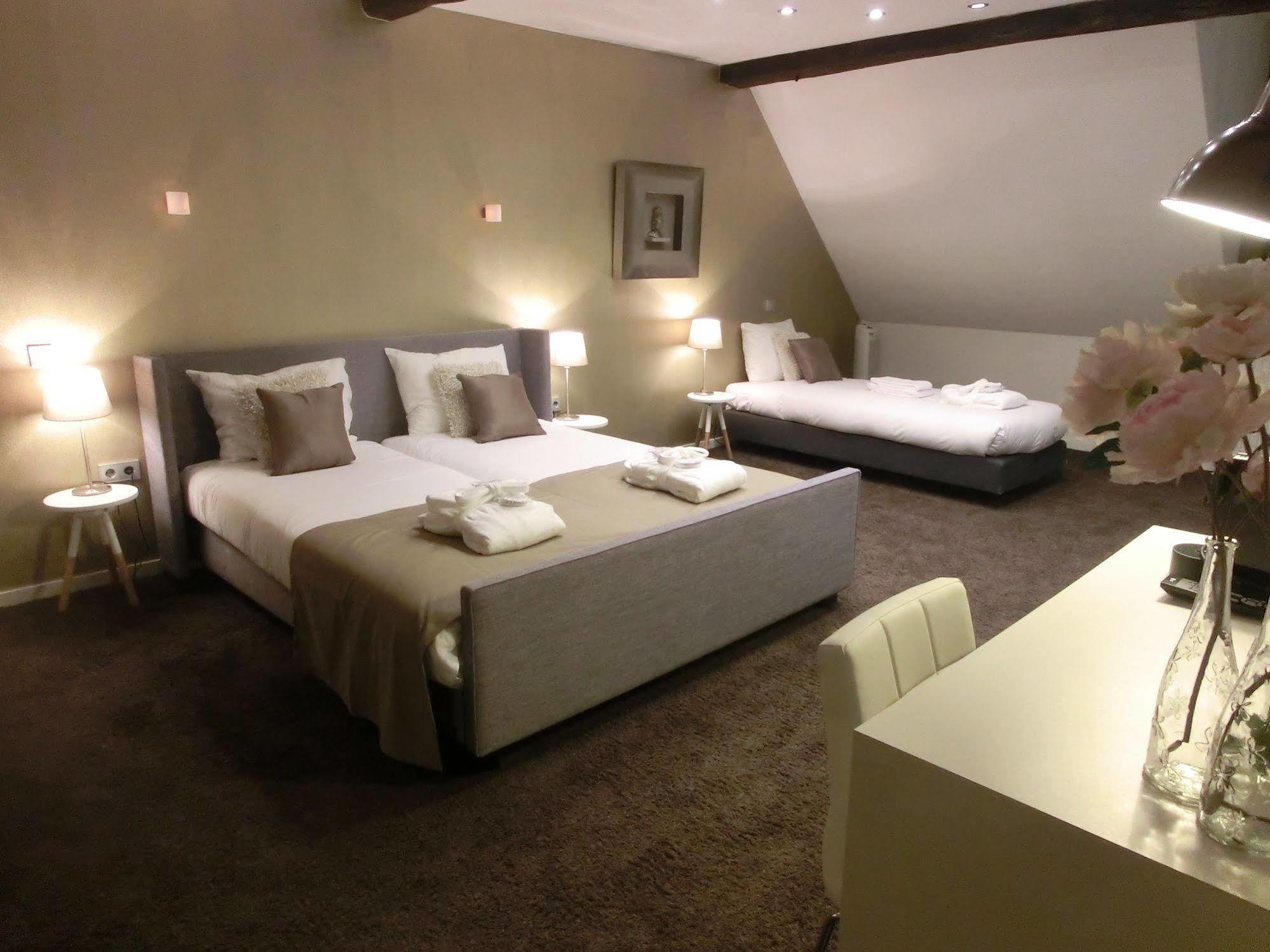 Saillant Hotel Maastricht City Centre - Auping Hotel Partner ภายนอก รูปภาพ